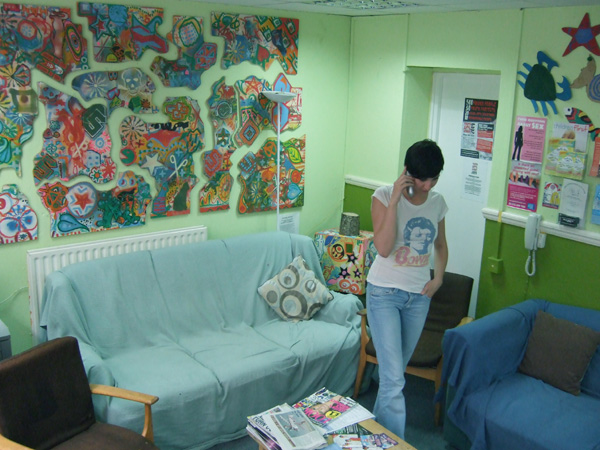 volunteer giving phone support